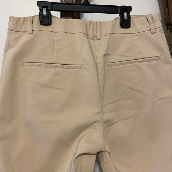H&M Cream Straight Leg Women’s Slacks - Picture 7 of 9